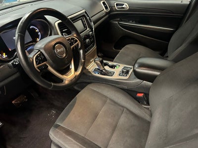 2017 Jeep Grand Cherokee Laredo 4x4