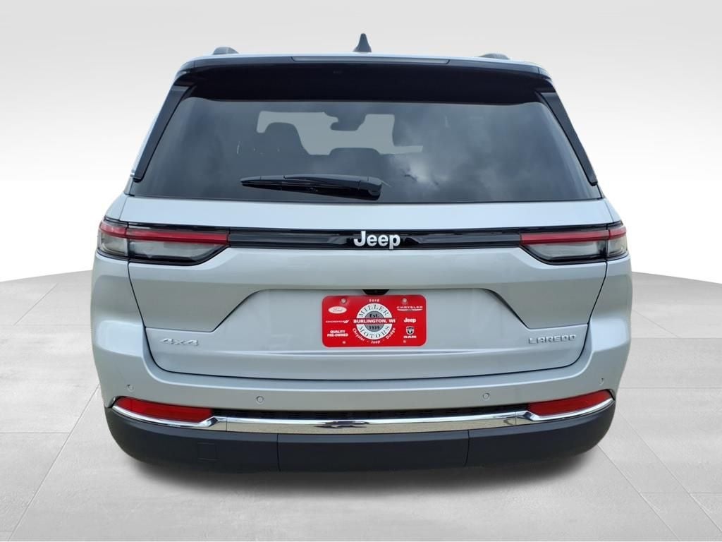 2025 Jeep Grand Cherokee GRAND CHEROKEE LAREDO X 4X4