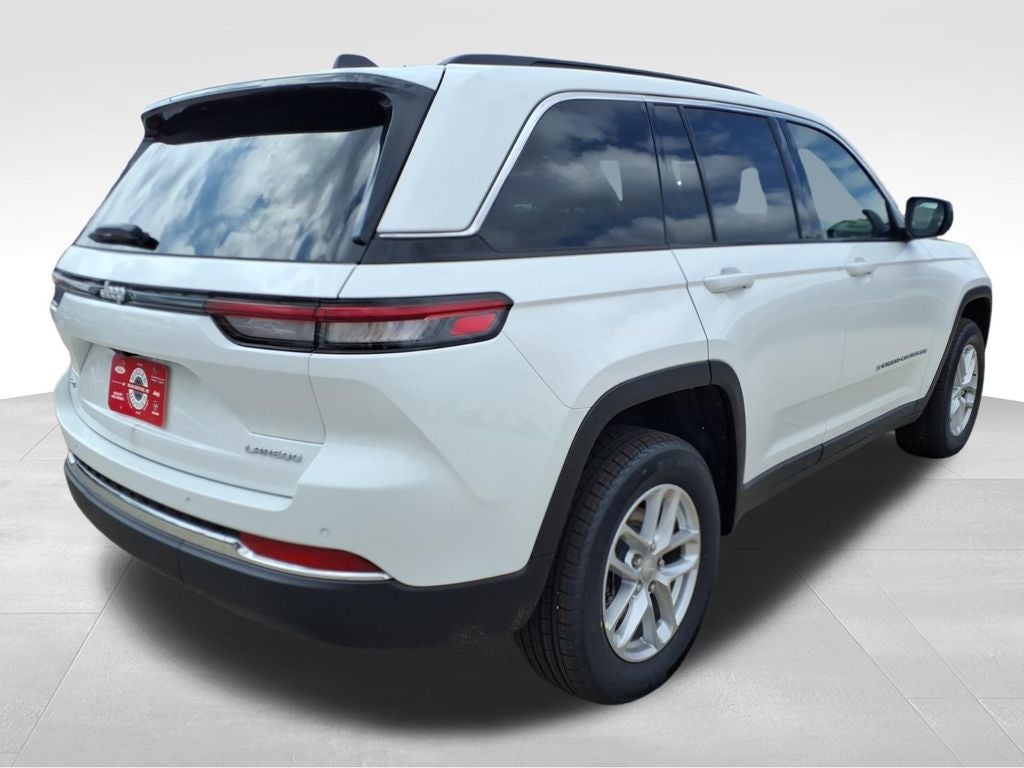 2026 Jeep Grand Cherokee GRAND CHEROKEE LAREDO 4X4