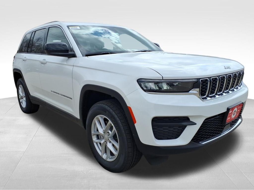 2026 Jeep Grand Cherokee GRAND CHEROKEE LAREDO 4X4