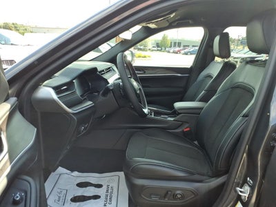 2026 Jeep Grand Cherokee GRAND CHEROKEE LAREDO ALTITUDE 4X4