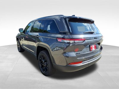 2026 Jeep Grand Cherokee GRAND CHEROKEE LAREDO ALTITUDE 4X4