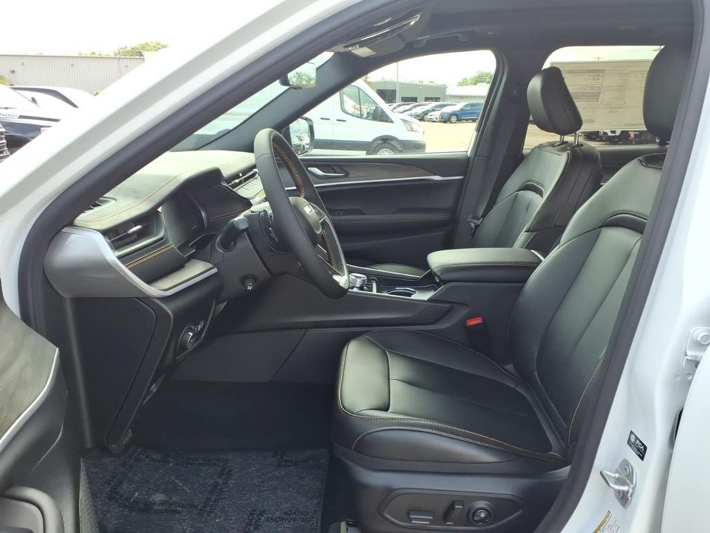 2026 Jeep Grand Cherokee GRAND CHEROKEE 85TH ANNIVERSARY EDITION 4X4