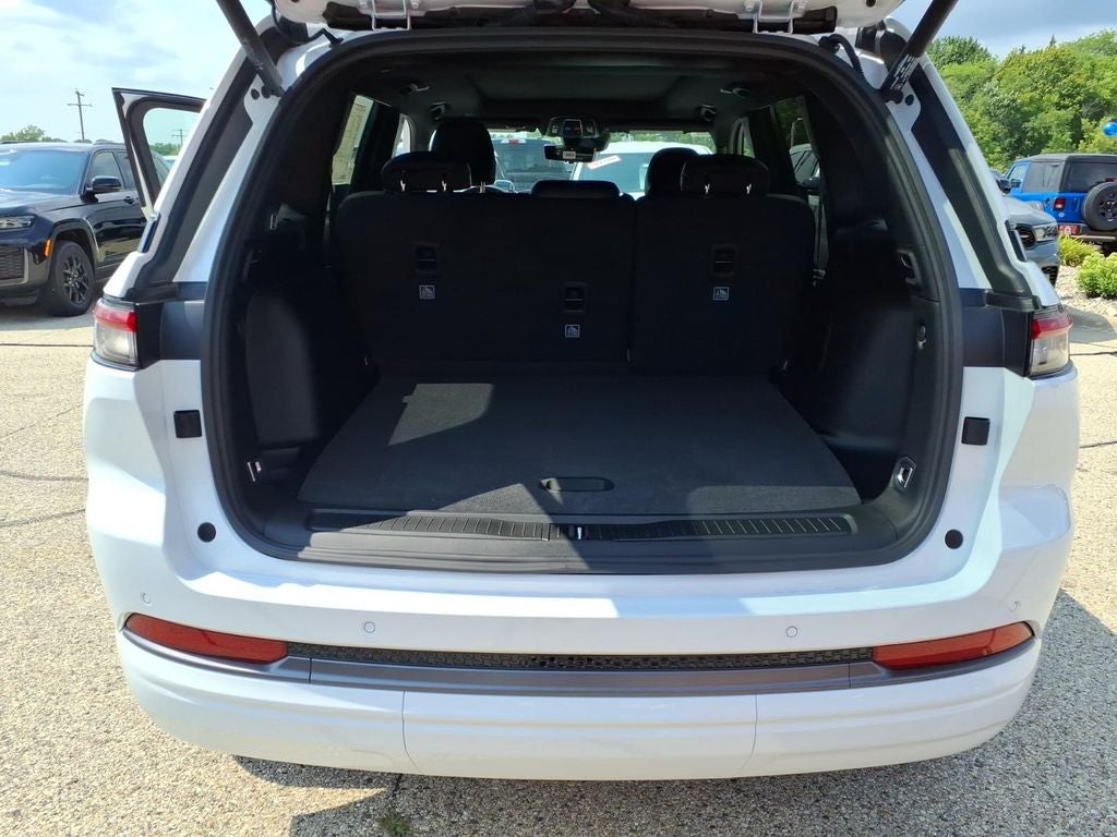 2026 Jeep Grand Cherokee GRAND CHEROKEE LIMITED RESERVE 4X4