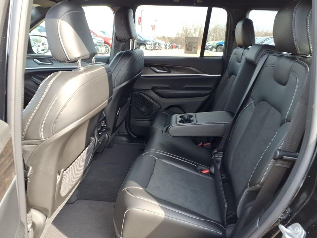 2026 Jeep Grand Cherokee GRAND CHEROKEE LIMITED RESERVE 4X4