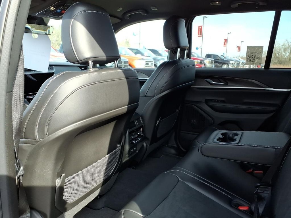 2026 Jeep Grand Cherokee GRAND CHEROKEE LIMITED RESERVE 4X4