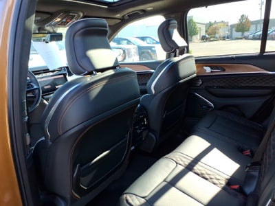 2027 Jeep Grand Cherokee GRAND CHEROKEE SUMMIT 4X4