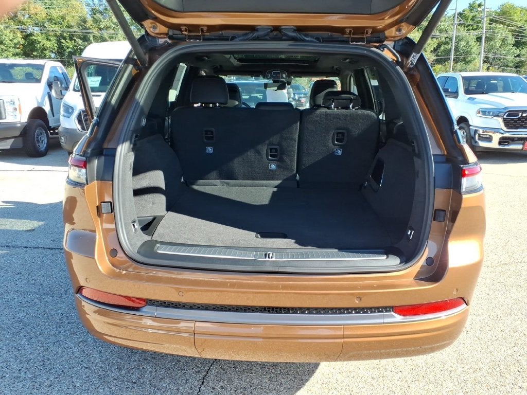 2027 Jeep Grand Cherokee GRAND CHEROKEE SUMMIT 4X4