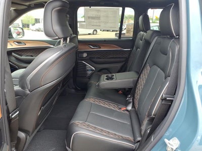 2026 Jeep Grand Cherokee GRAND CHEROKEE SUMMIT 4X4