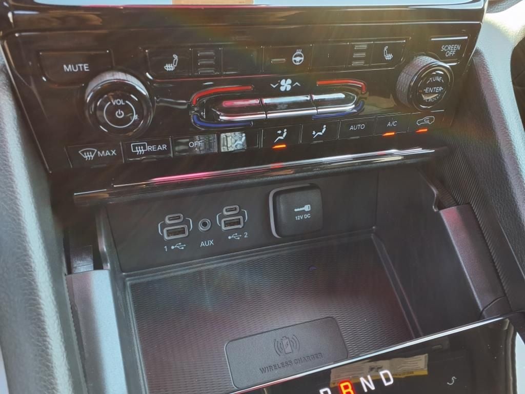 2025 Jeep Grand Cherokee GRAND CHEROKEE L LAREDO 4X4