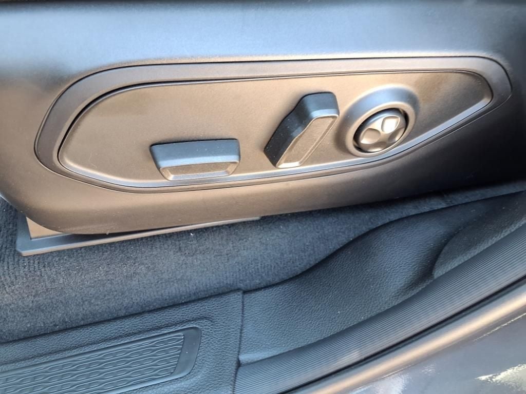 2025 Jeep Grand Cherokee GRAND CHEROKEE L LAREDO 4X4