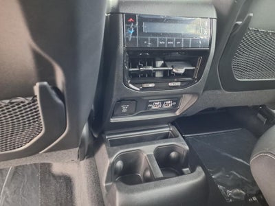 2025 Jeep Grand Cherokee GRAND CHEROKEE L LAREDO 4X4