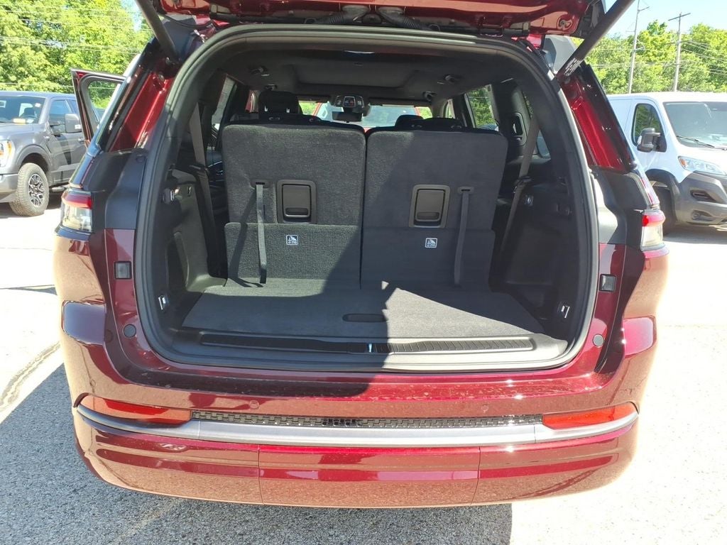 2026 Jeep Grand Cherokee GRAND CHEROKEE L LIMITED RESERVE 4X4