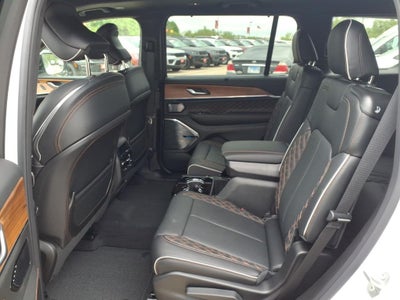 2026 Jeep Grand Cherokee GRAND CHEROKEE L SUMMIT 4X4