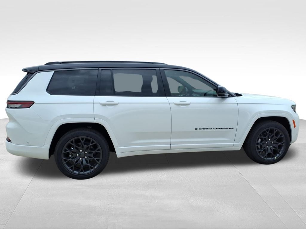 2026 Jeep Grand Cherokee GRAND CHEROKEE L SUMMIT 4X4