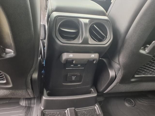 2025 Jeep Wrangler WRANGLER 4-DOOR RUBICON 392