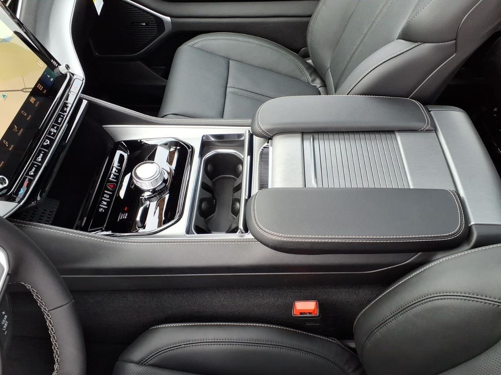 2026 Jeep Grand Wagoneer GRAND WAGONEER L 4X4