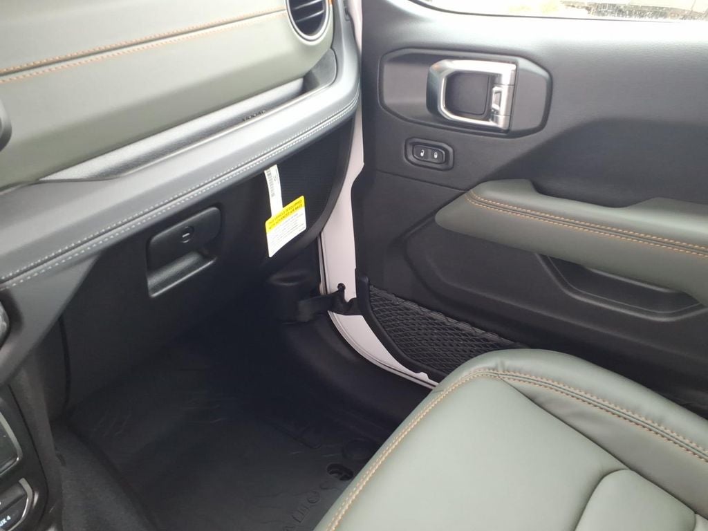 2026 Jeep Gladiator GLADIATOR MOJAVE X 4X4