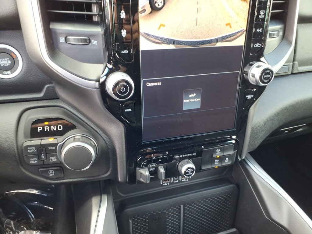 2026 RAM Ram 1500 RAM 1500 BIG HORN QUAD CAB 4X4 6'4' BOX