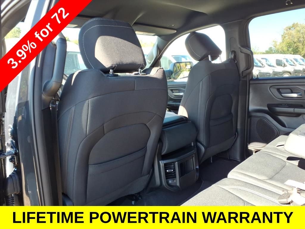 2025 RAM Ram 1500 RAM 1500 TRADESMAN CREW CAB 4X4 5'7" BOX