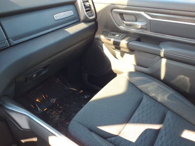 2027 RAM Ram 1500 RAM 1500 BIG HORN QUAD CAB 4X4 6'4' BOX