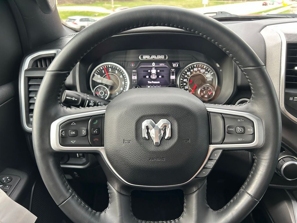 2023 RAM 1500 Big Horn Quad Cab 4x4 6'4' Box