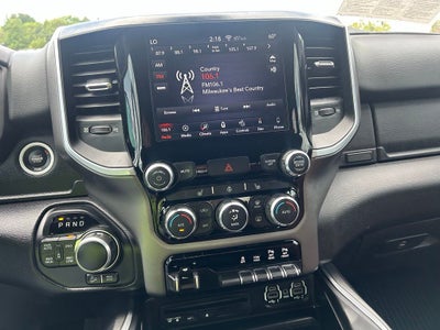 2019 RAM 1500 Big Horn/Lone Star Crew Cab 4x4 5'7' Box