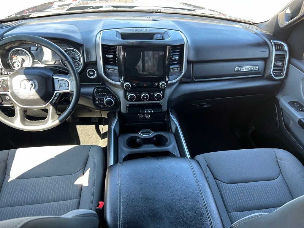 2022 RAM 1500 Big Horn Crew Cab 4x4 5'7' Box