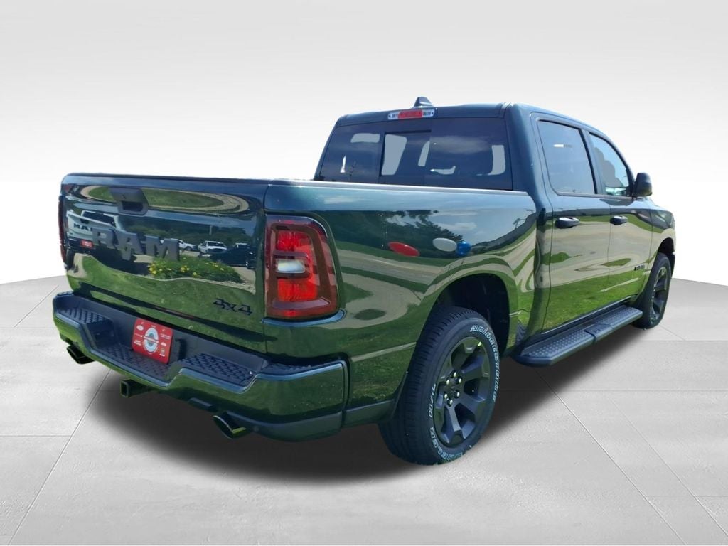 2026 RAM Ram 1500 RAM 1500 EXPRESS CREW CAB 4X4 5'7' BOX