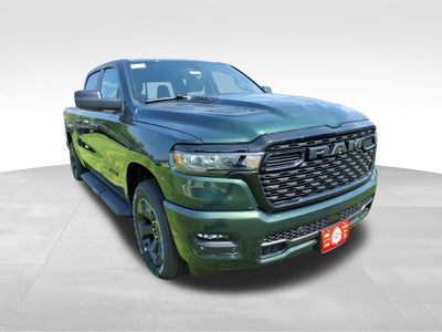 2026 RAM Ram 1500 RAM 1500 EXPRESS CREW CAB 4X4 5'7' BOX