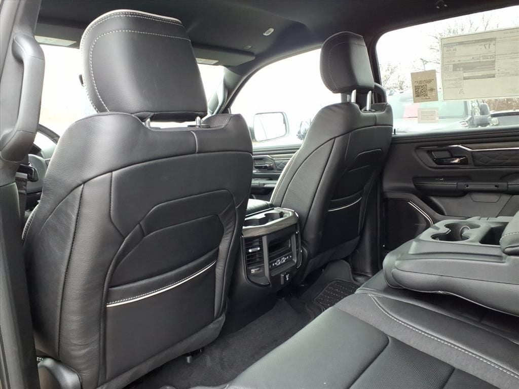 2026 RAM Ram 1500 RAM 1500 LIMITED CREW CAB 4X4 5'7' BOX