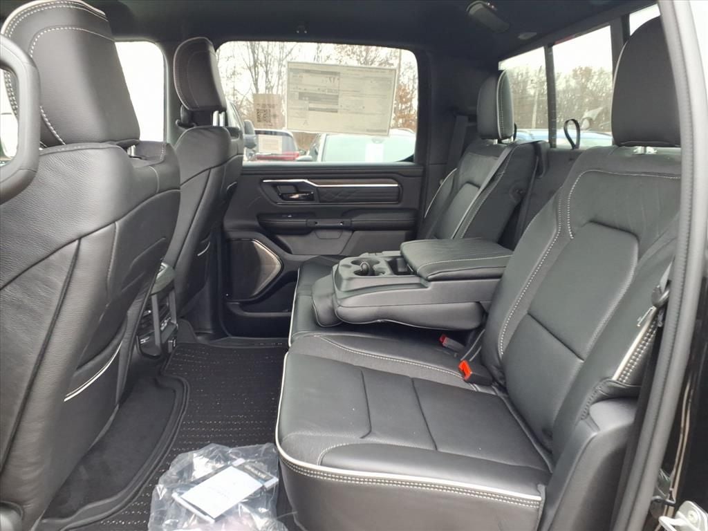 2026 RAM Ram 1500 RAM 1500 LIMITED CREW CAB 4X4 5'7' BOX