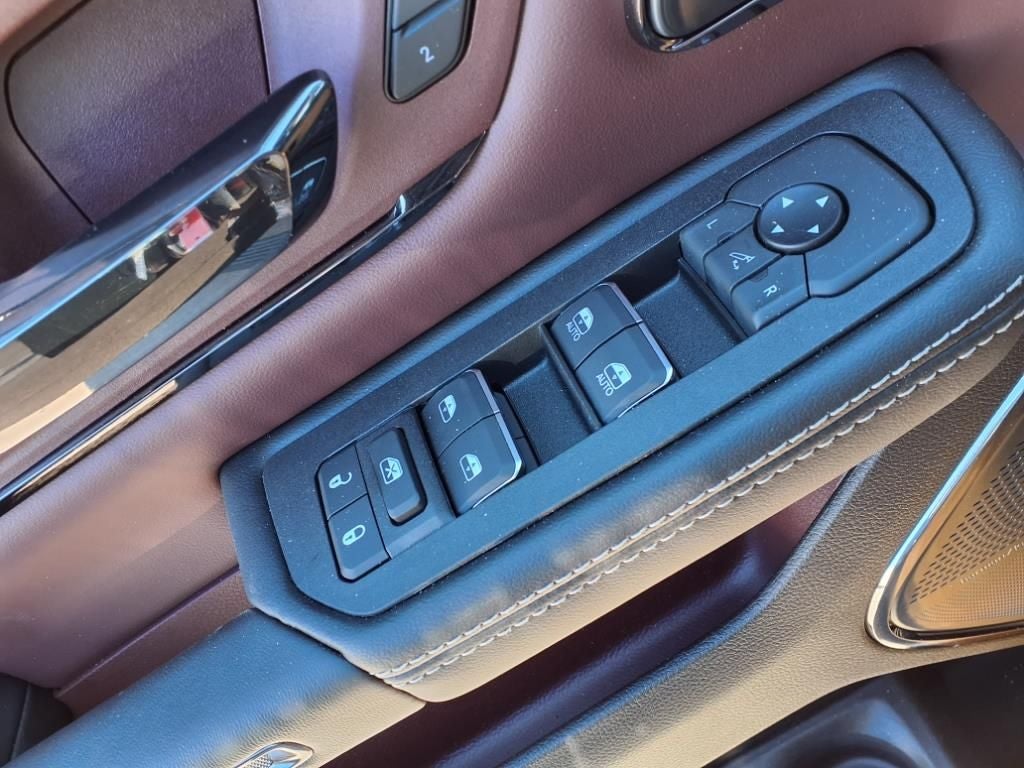 2025 RAM Ram 1500 Limited Crew Cab 4x4 5'7' Box