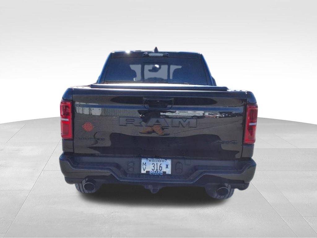 2025 RAM Ram 1500 Limited Crew Cab 4x4 5'7' Box