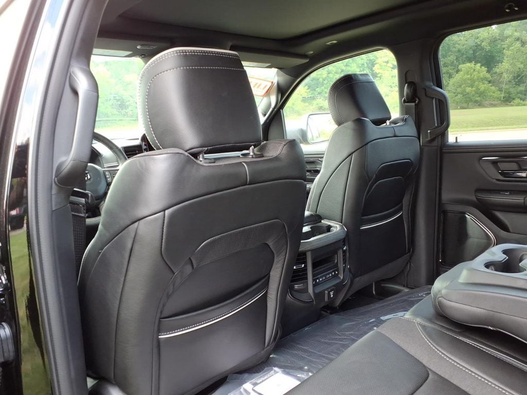 2026 RAM 1500 RAM 1500 LIMITED CREW CAB 4X4 5'7' BOX
