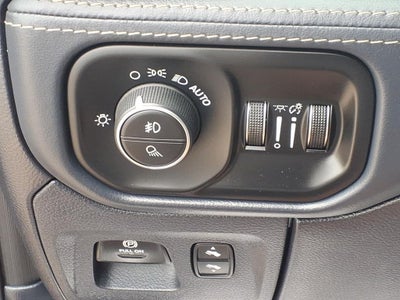 2019 RAM Ram 1500 Limited Crew Cab 4x4 5'7' Box