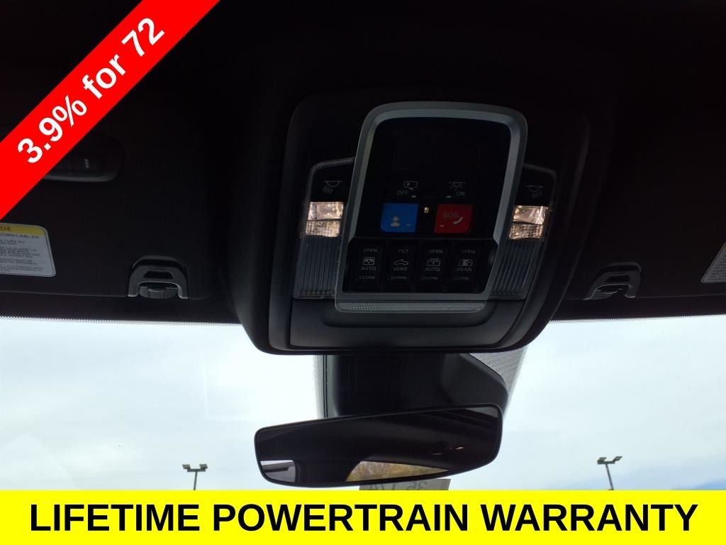 2025 RAM Ram 1500 RAM 1500 LARAMIE CREW CAB 4X4 5'7' BOX