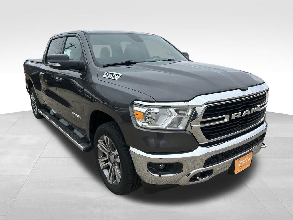 2021 RAM 1500 Big Horn Crew Cab 4x4 6'4' Box