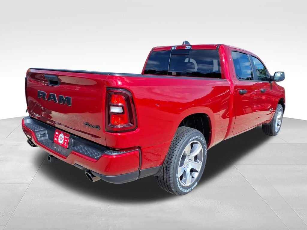 2026 RAM Ram 1500 RAM 1500 EXPRESS CREW CAB 4X4 6'4' BOX