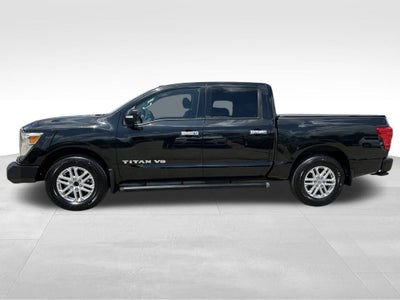 2018 Nissan TITAN SV