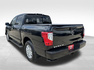 2018 Nissan TITAN SV