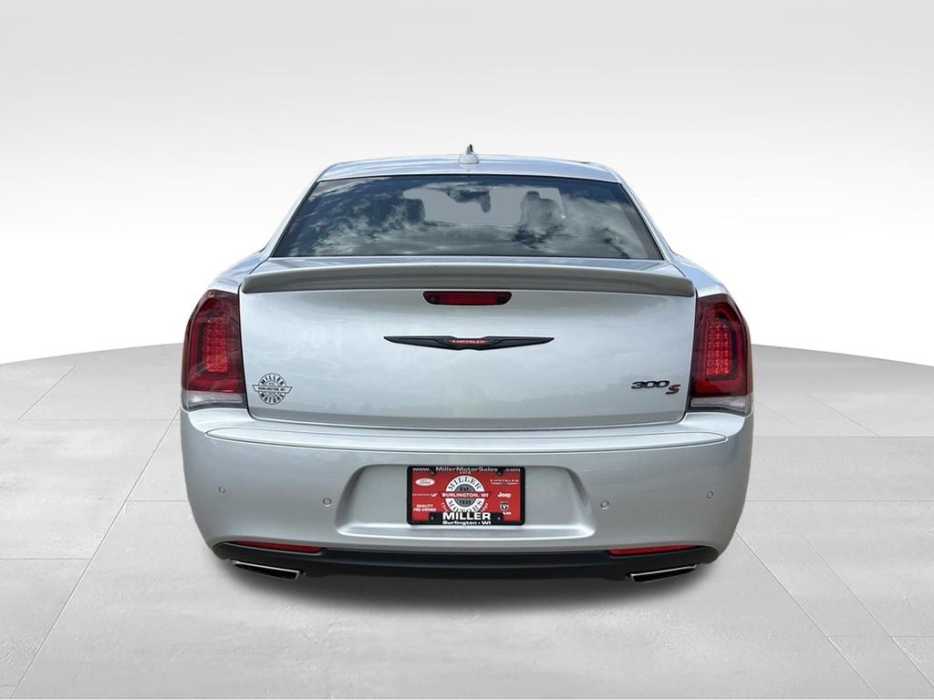 2023 Chrysler 300 300S
