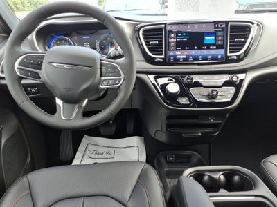 2027 Chrysler Pacifica PACIFICA SELECT