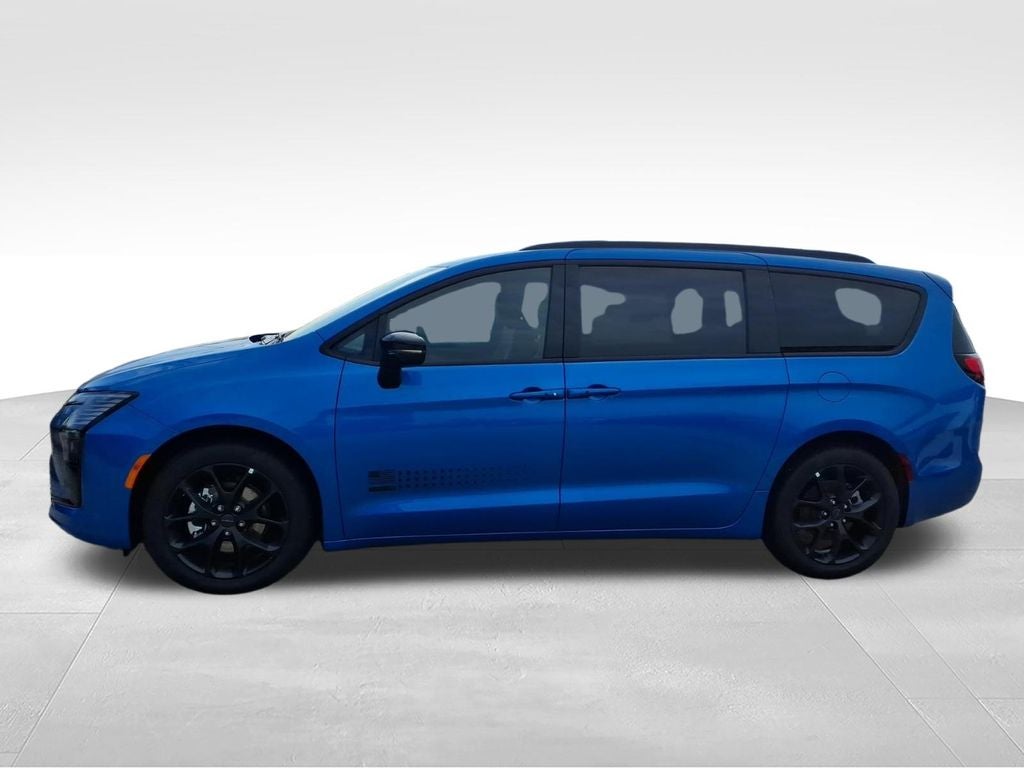 2027 Chrysler Pacifica PACIFICA SELECT