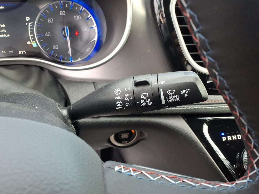 2027 Chrysler Pacifica PACIFICA SELECT