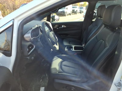 2026 Chrysler Voyager VOYAGER LX