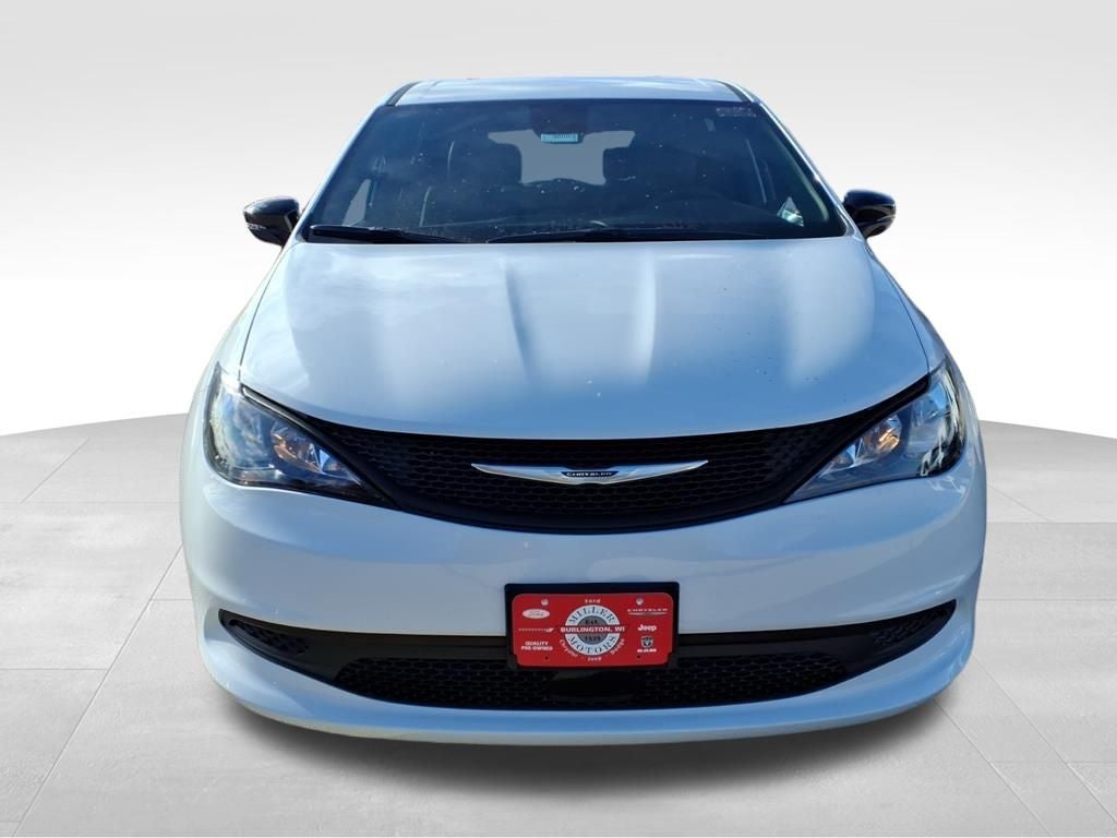 2026 Chrysler Voyager VOYAGER LX