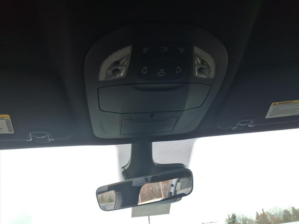 2026 Chrysler Voyager VOYAGER LX