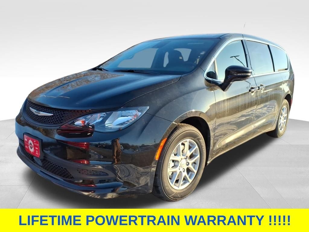 2026 Chrysler Voyager VOYAGER LX