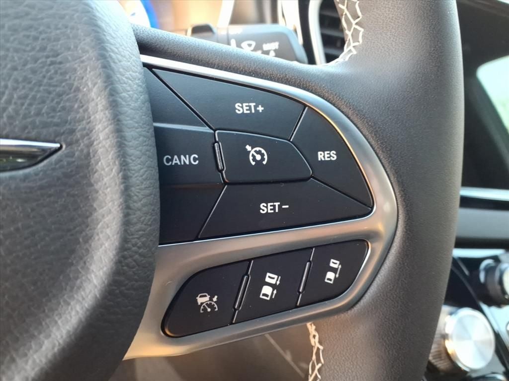 2026 Chrysler Voyager VOYAGER LX